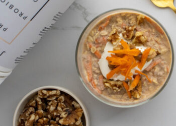 Carrot Cake Overnight Oats – JSHealth