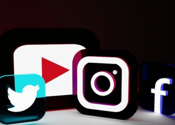 Did Australia's social media age limit change teenage behaviour?